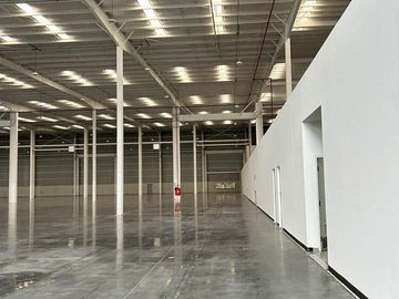 Renta Nave Equipada de 10,973m2 zona aeropuerto Pesquería-Apodaca NL