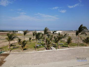 VENTA DE TERRENO URBANO 707 M² EN AV. PANAMERICANA NORTE — HUACHO, LIMA