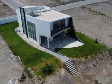VENTA DE TERRENO URBANO PARA CASA DE CAMPO / PLAYA  — HUACHO, LIMA