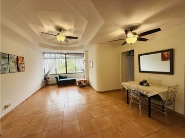 Se Vende Apartamento en 12 Octubre