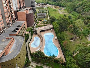 ARRIENDO de APARTAMENTO en SABANETA