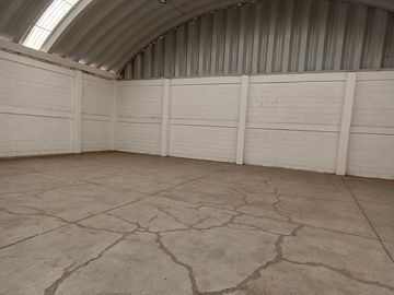 VENTA DE BODEGA COMERCIAL EN CELAYA CERCA DE ABASTOS