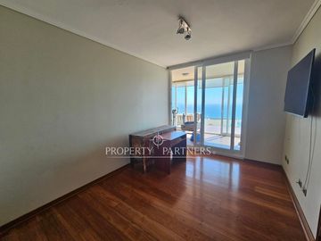 Gran departamento con vista despejada al mar en exclusivo sector de Reñaca