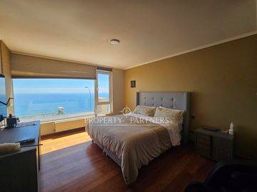 Gran departamento con vista despejada al mar en exclusivo sector de Reñaca