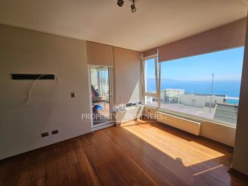 Gran departamento con vista despejada al mar en exclusivo sector de Reñaca