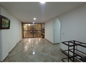 APARTAMENTO EN VENTA EN ROBLEDO PARTE BAJA