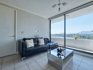 Moderno departamento de 2 dormitorios estilo mariposa en Plaza Egaña
