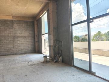 Local comercial en renta – Planta Alta | Zona Lomas 4ª Sección, San Luis Potosí