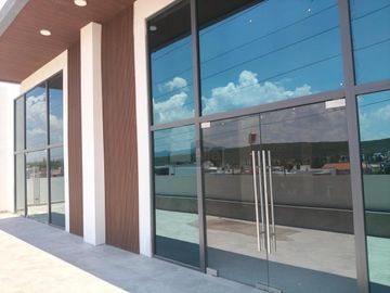 Local comercial en renta – Planta Alta | Zona Lomas 4ª Sección, San Luis Potosí