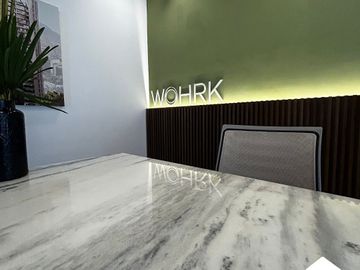 Oficinas y local comercial de torres zona miravalle