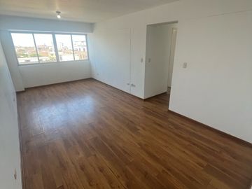 Departamento - Santiago de Surco