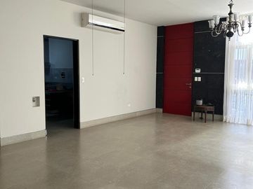 CASA en VENTA en ALMENA I VALLE PONIENTE Santa Catarina Nuevo León