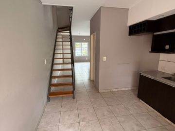 Duplex en alquiler en Hurlingham