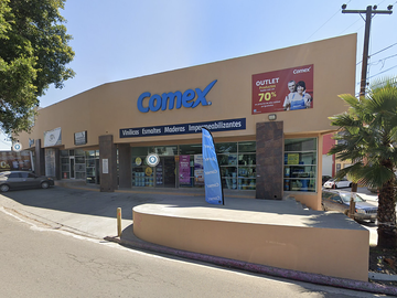 Local Comercial en renta dentro de Plaza Libertad