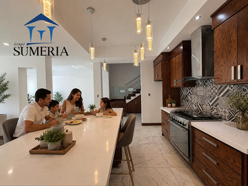 Casa en Bosques del Valle