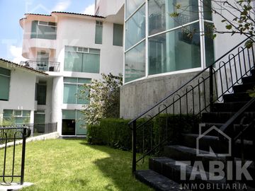 Se vende o renta casa en Lomas Contry Club con doble filtro de seguridad