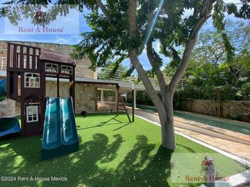 Terreno en Venta en Merida ,Temozon Norte AF 25-737.