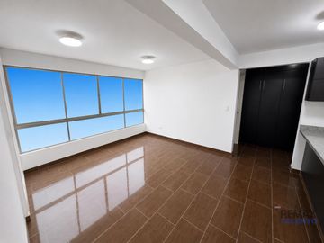 Hermoso Departamento Flat En Venta En Urb Alpamayo, límite con La Molina