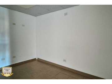 En venta Local en Condado del Rey - PH Condado Mall