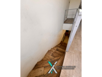 SE VENDE DUPLEX EN BARRIO SARMIENTO