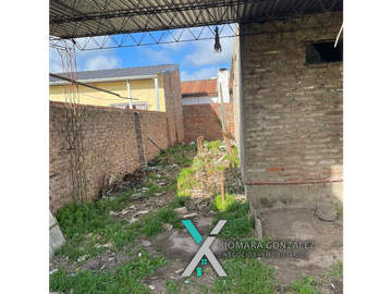 Venta de casa en excelente esquina