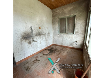 Venta de casa en excelente esquina