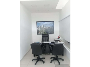 LOCAL / AVE JOSE AGUSTIN ARANGO / 109M2 / PLANTA ALTA / CRYSTAL PLAZA