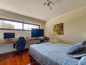 Linda casa en condominio en barrio seguro, San Carlos de Apoquindo