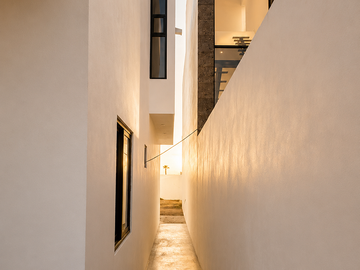 Casa nueva, A UNOS METROS DE LA PLAYA