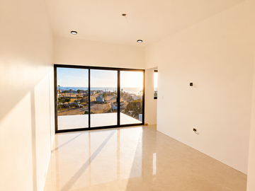 Casa nueva, A UNOS METROS DE LA PLAYA
