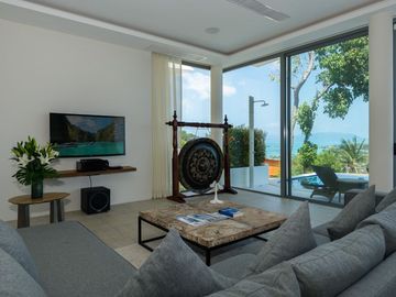 4 bedrooms