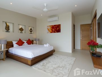 3 Bedrooms with Beautiful Seaview at The Ridge