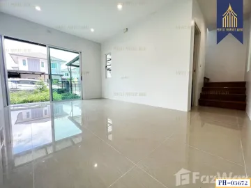 4 Bedroom House for sale in Sam Khok, Pathum Thani