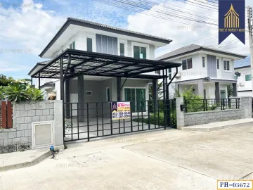 4 Bedroom House for sale in Sam Khok, Pathum Thani