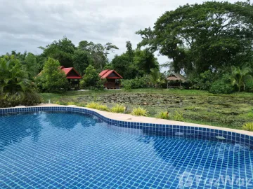 9 Bedroom House for sale in Chiang Wae, Udon Thani