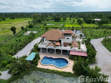 9 Bedroom House for sale in Chiang Wae, Udon Thani