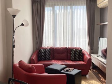 Elegant 1-Bedroom City & Mountain View Condo | -11.63% Below Market Price, Contact Us Now!