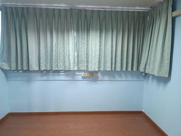 Baan Prachaniwet Building 1 51sqm room for sale