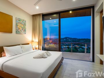 Luxury 3-Storey Villa with Stunning Sea Views in Plai Laem