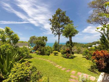 7 Bedroom Villa for sale at Nakatani Village