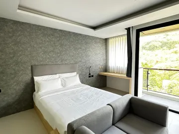 Studio Condo for sale at Utopia Karon