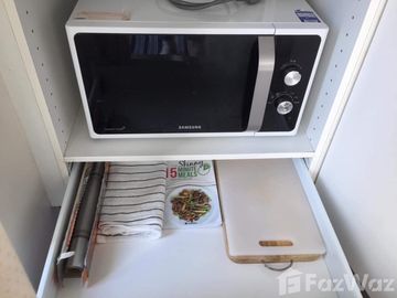 Modern 1 Bedroom Condo atThe Base Downtown: Urban Living Bliss