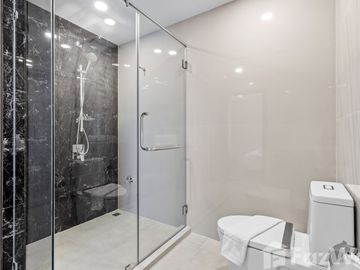 Spacious 45 sqm Studio at Mida Grande Surin - Top Resort