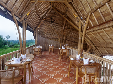 6 Bedroom Villa for sale in Susut, Bali