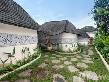 6 Bedroom Villa for sale in Susut, Bali