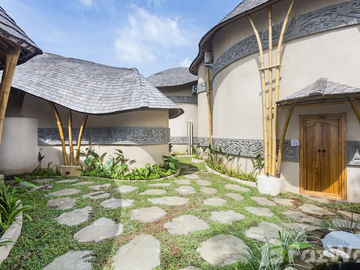 6 Bedroom Villa for sale in Susut, Bali