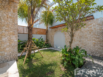 2 Bedroom Villa for sale in Tumbak Bayuh, Bali