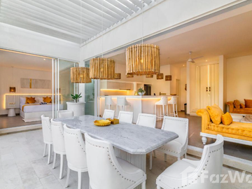 5 Bedroom Villa for sale in Tampak Siring, Bali