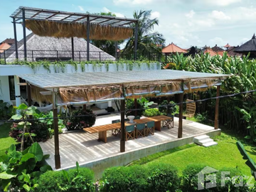 5 Bedroom Villa for sale in Cemagi, Bali