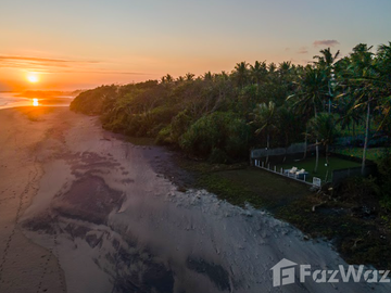 6 Bedroom Villa for sale in Pekutatan, Bali